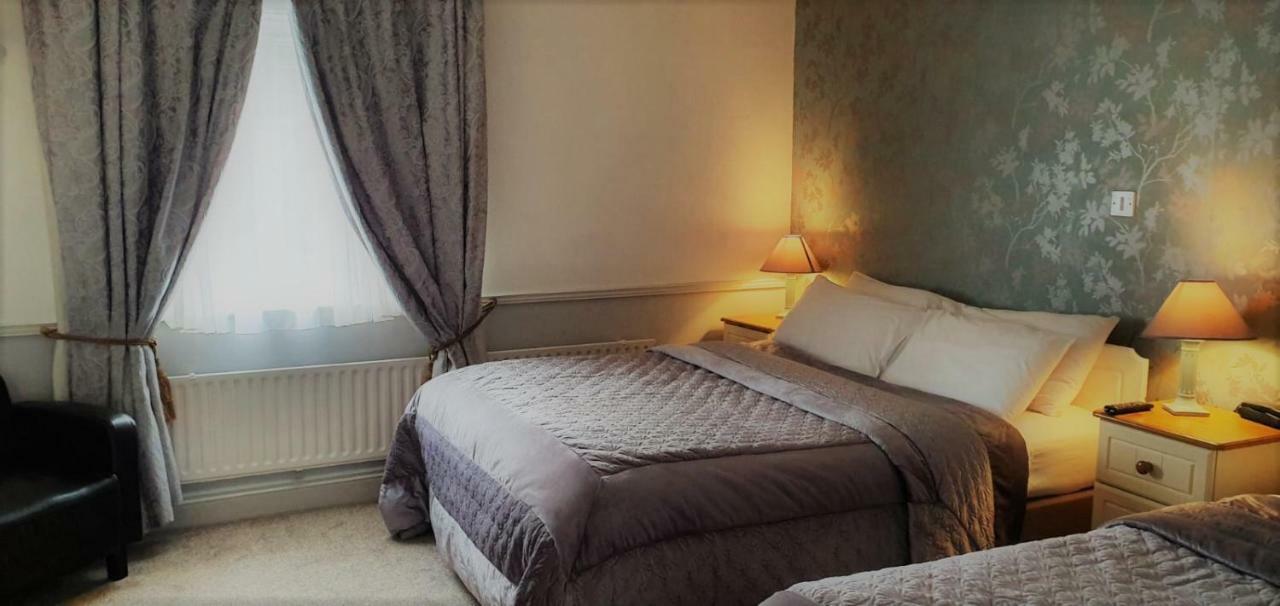 Danagher'S Hotel Cong Eksteriør bilde